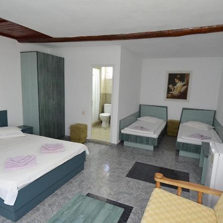 Hotel Vila Rara Costinesti Zewnętrze zdjęcie