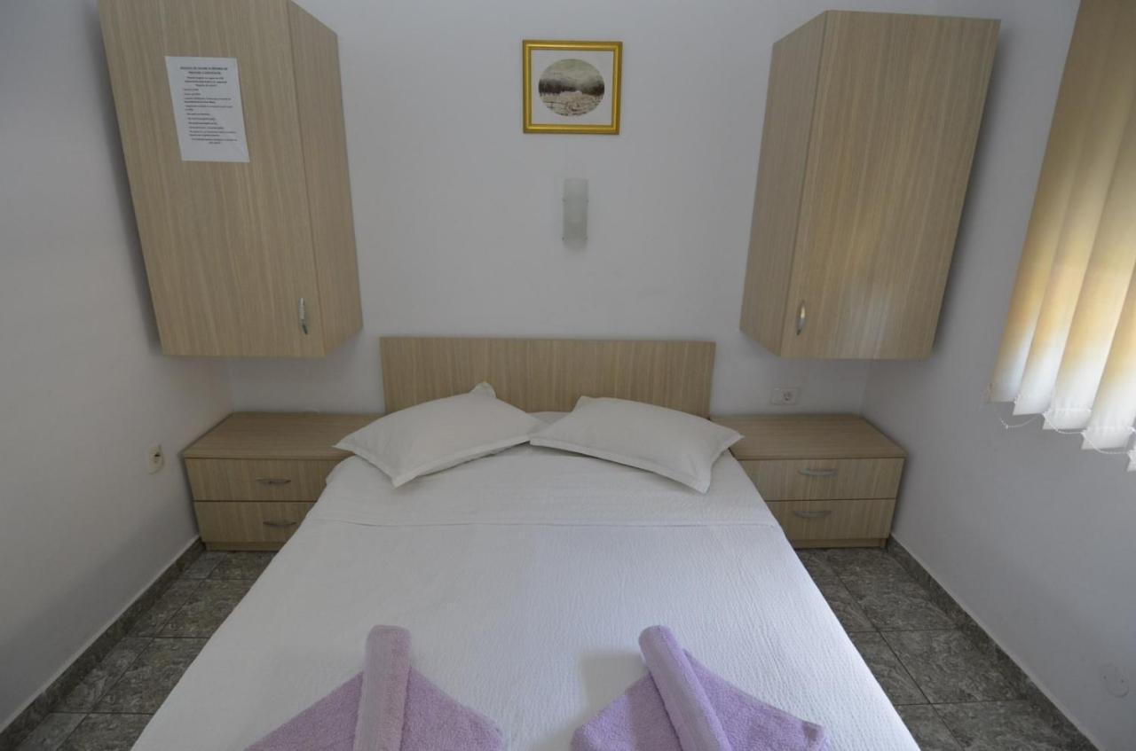 Hotel Vila Rara Costinesti Zewnętrze zdjęcie