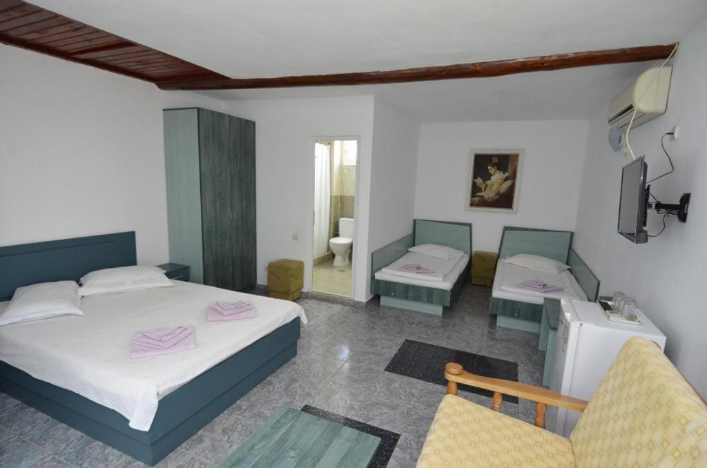 Hotel Vila Rara Costinesti Zewnętrze zdjęcie